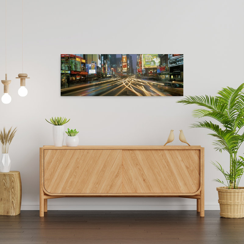 Times Square, New York, NY, architecture contemporaine abstraite, art mural, H 36 po x l 12 po