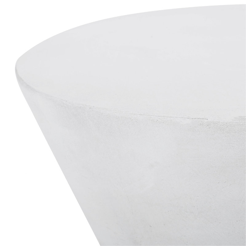 Table d'appoint d'extérieur en béton léger