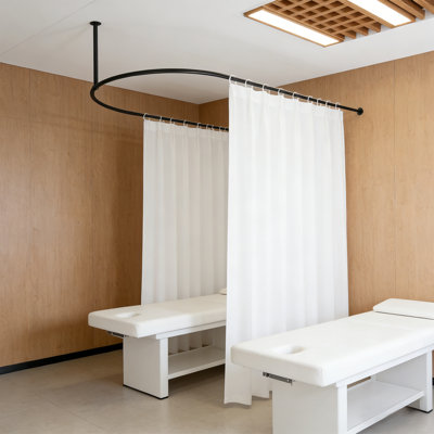 Rideau de séparation avec salon de beauté