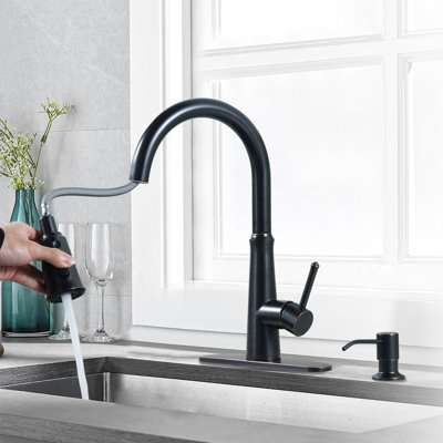 Robinet de cuisine rétractable à poignée simple avec distributeur de savon et accessoires