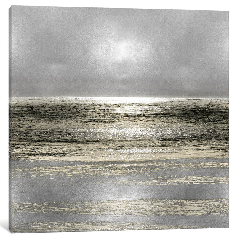 «Silver Seascape I» par Michelle Matthews, impression sur toile tendue, H 37 po x l 37 po x p 1,5 po, Toile tendue