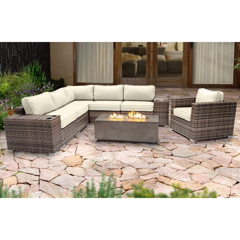 Ensemble de conversation modulaire 9 pièces avec coussins Sunbrella et foyer en béton Lsi, Toile Sunbrella