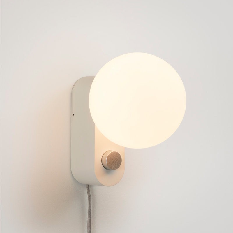 Lampe sphérique 8,6 po Sphere IV, Craie blanche