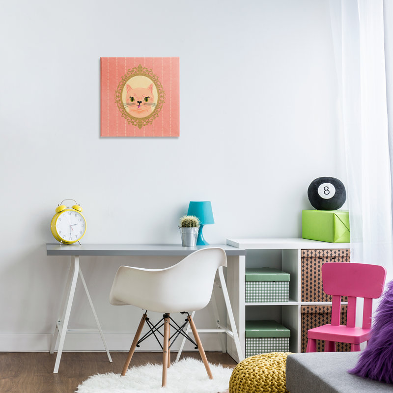 «Peach Cat Portrait» par Carrie Cantwell, H 17 po x l 17 po