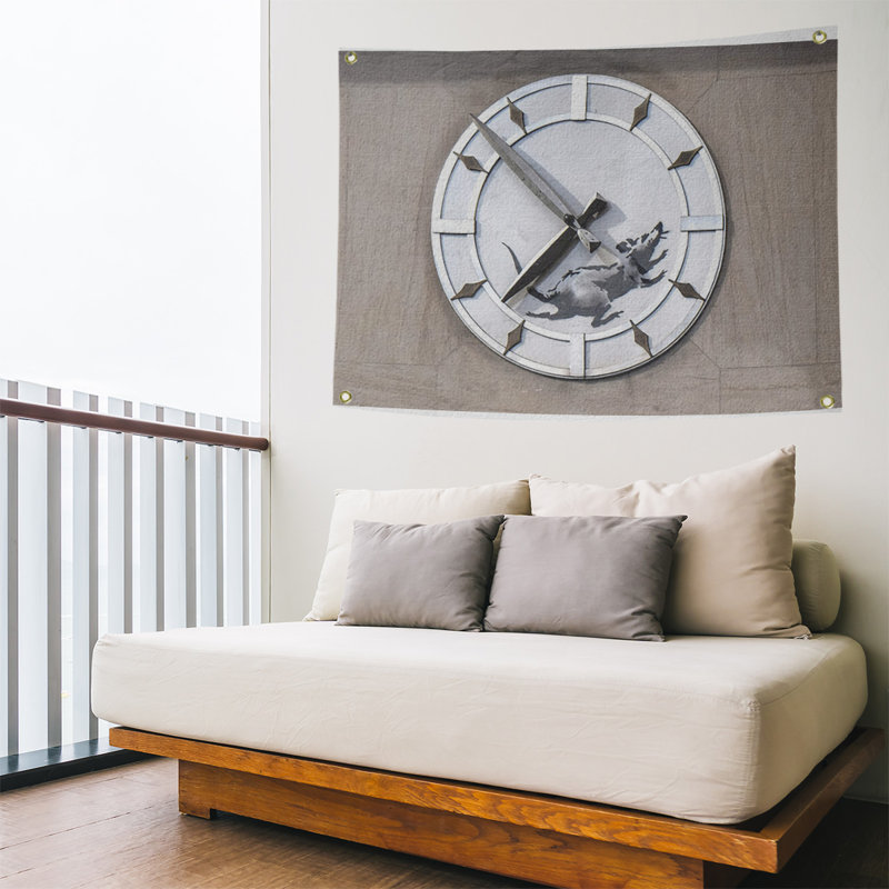 Tapisserie d’horloge en polyester rat, H 50 po x l 59 po x P 1 po, Brun