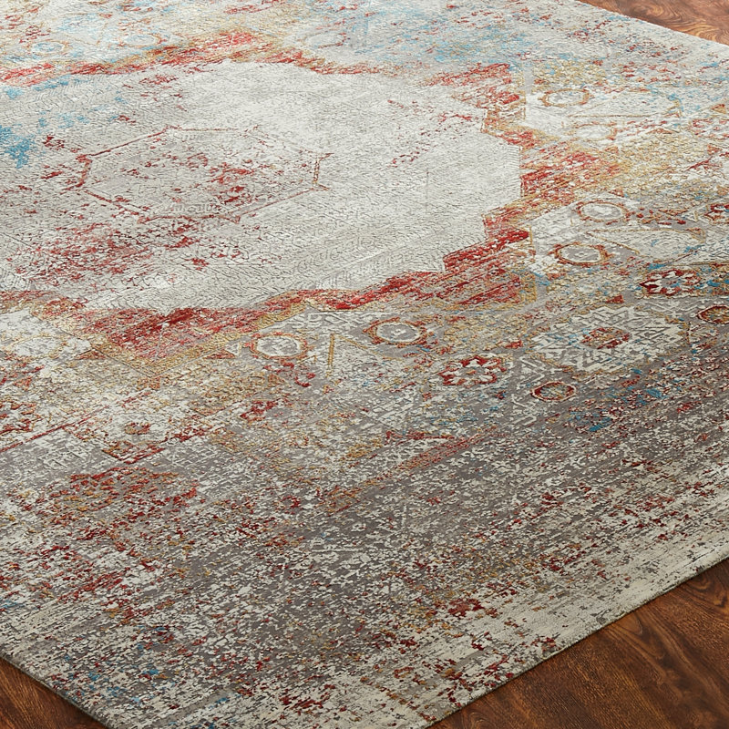 Oriental Area Rug in Gray, Gray/Red, Rectangle 5' x 7'