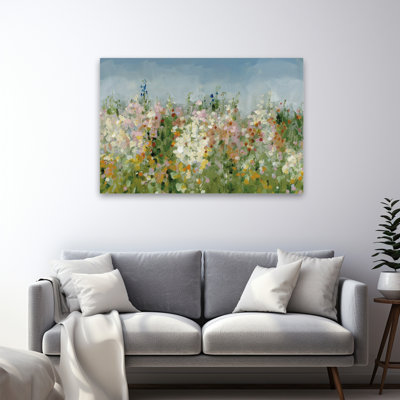 Art sur fond bleu et floral