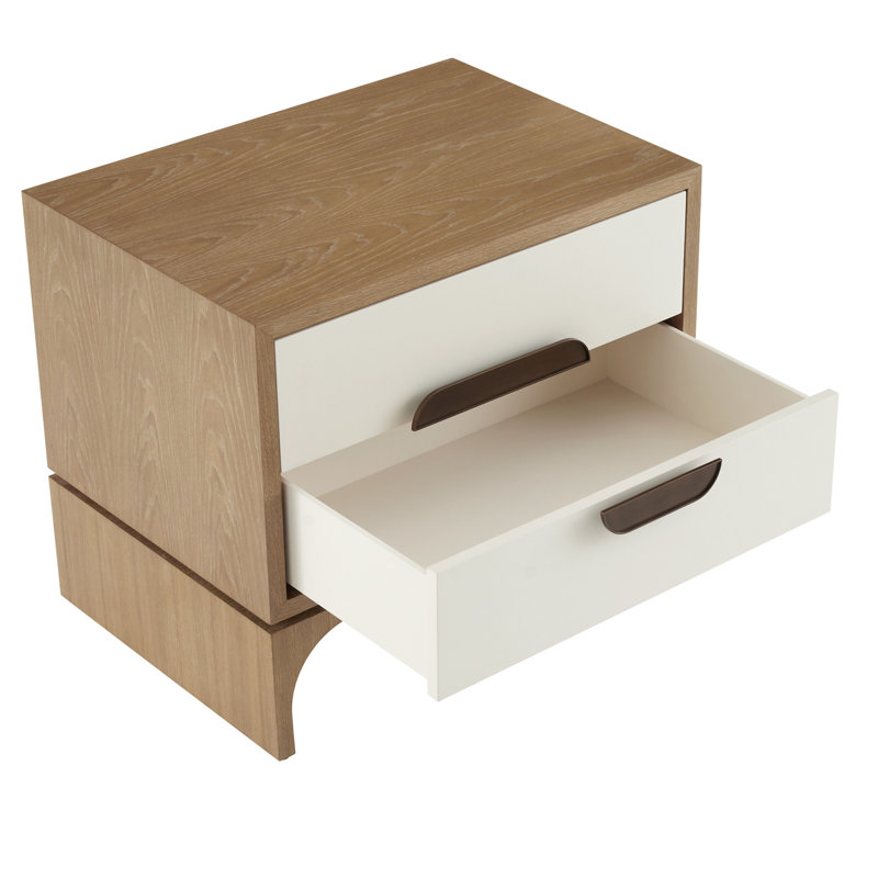Kianna End Table