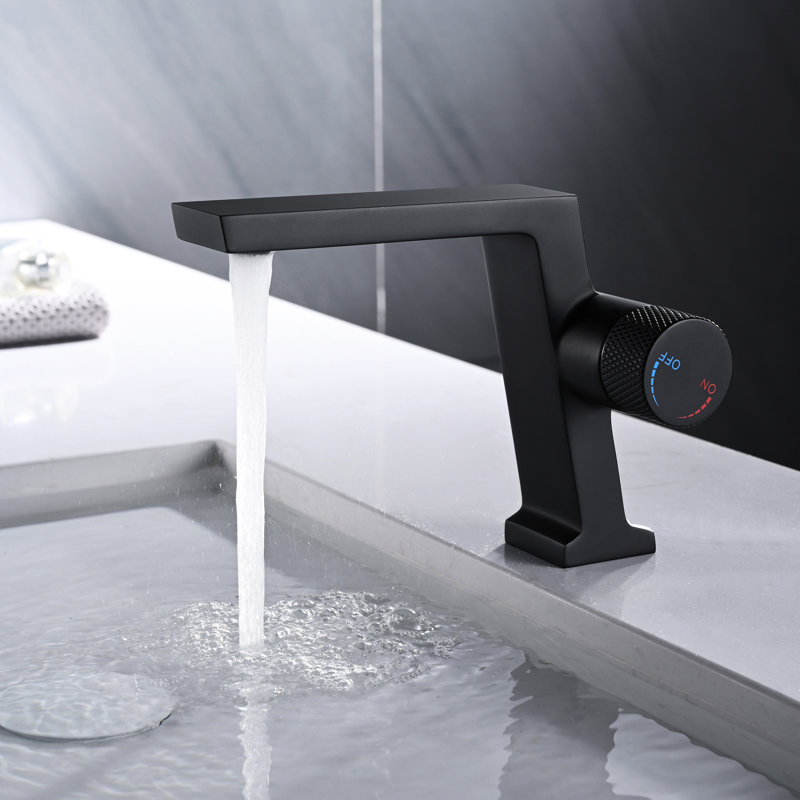 Single-handle Bathroom Faucet with Drain Assembly, Matte Black