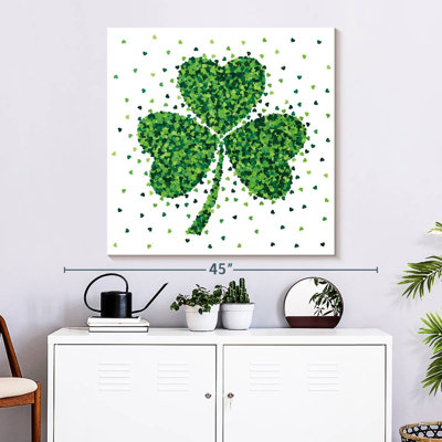 Harnek Hearts Forming Shamrock