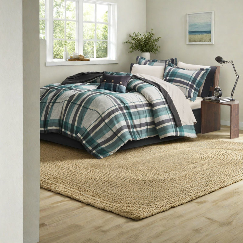 Comfortable Microfiber 7 Pcs Bedding Sets With Plaid Design For Home Decor