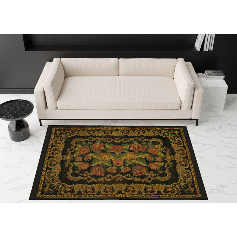 Tapis tissé à franges Karabagh, Rectangle 4 pi 7 po x 6 pi 6 po