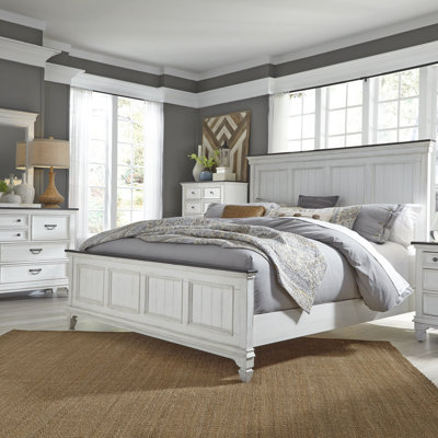 Ensemble de grand lit à panneau avec commode et miroir Colburn
