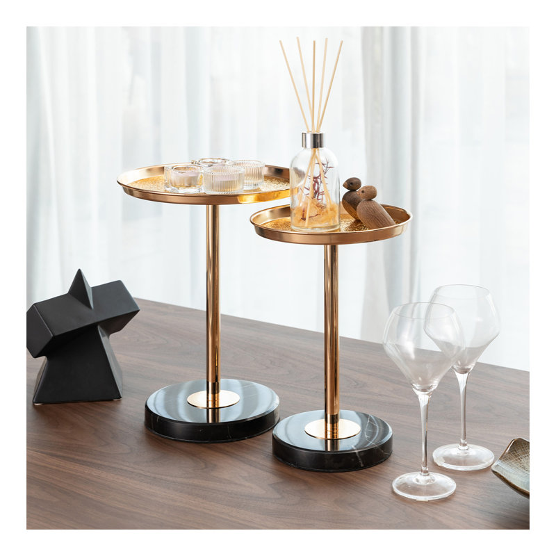 Table d'appoint réglable 2 pièces, petite table à thé Martini, table de bout décorative en marbre naturel et doré pour présentation et rangement