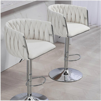 Tabouret de bar pivotant recouvert de cuir deux pièces à 360 °, tabouret de bar à hauteur réglable, avec dossier et repose-pieds tissés, tabouret de bar chromé convenant aux îlots de cuisine, aux cafés et aux bars