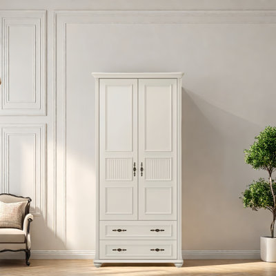 Garde-robe simple de couleur unie