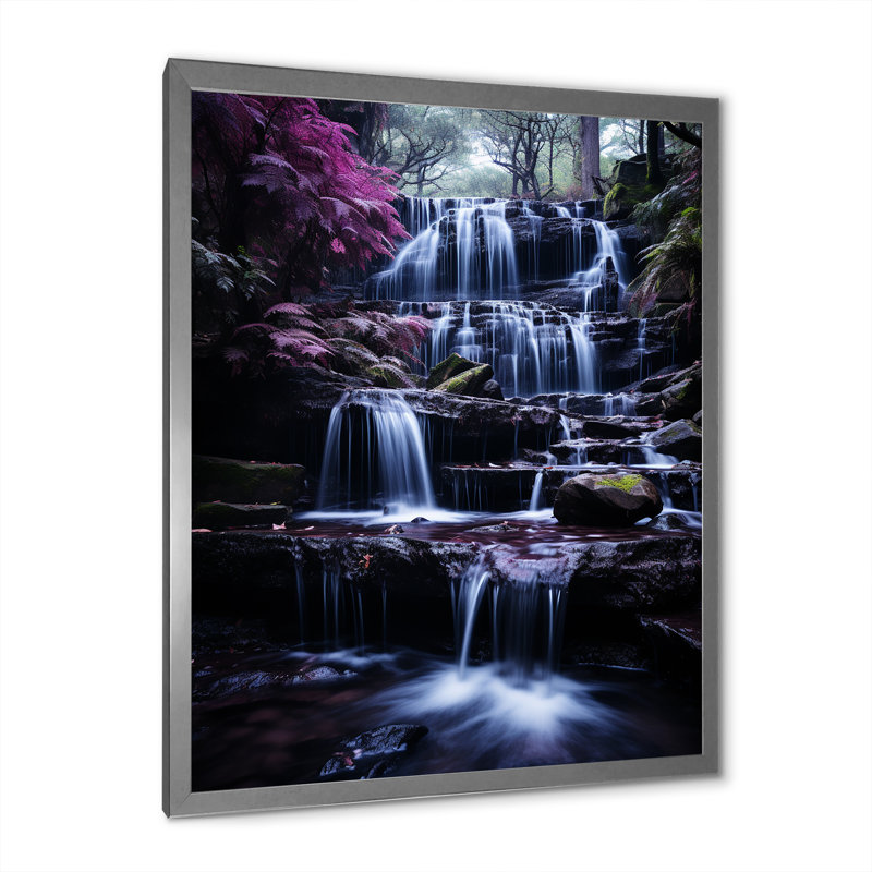 Chute d'eau majestueuse, Cadre simple argenté, H 32 po x l 24 po x P 1 po