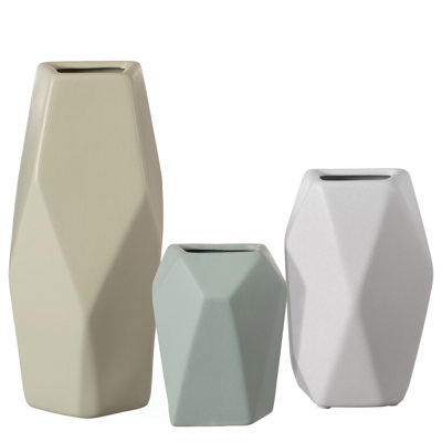 Jaliya Ceramic Table Vase