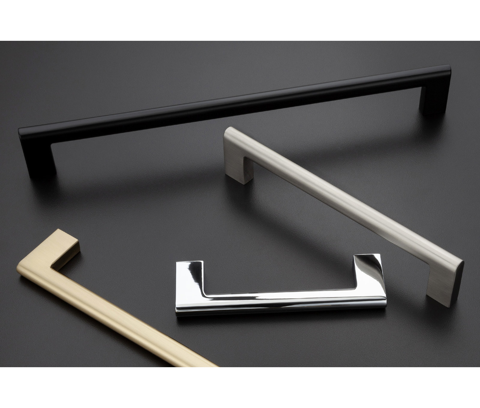 Vail Bar Drawer Pull, Polished Gold, 12"