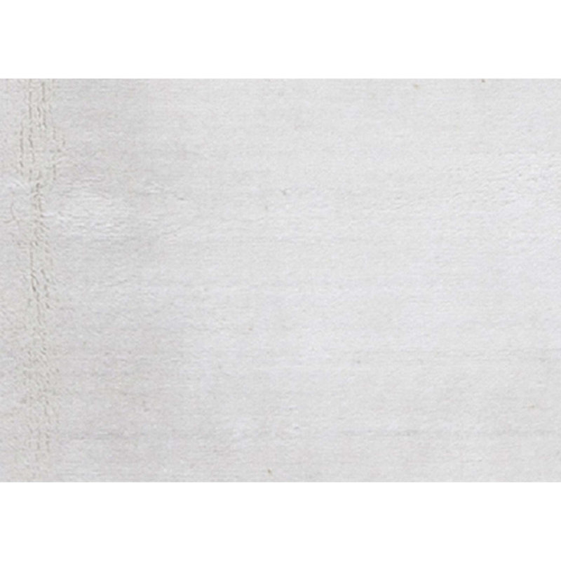 Area Rug in Ivory