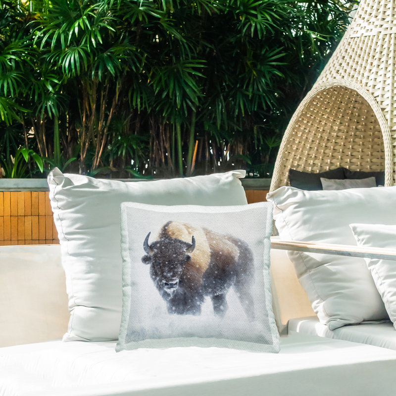 Coussin Snowy Bison Winter Wildlife