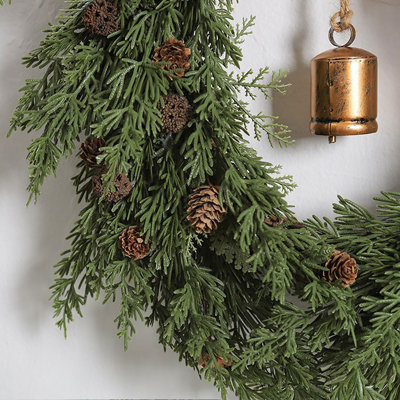 35 cm Artificial Wreath