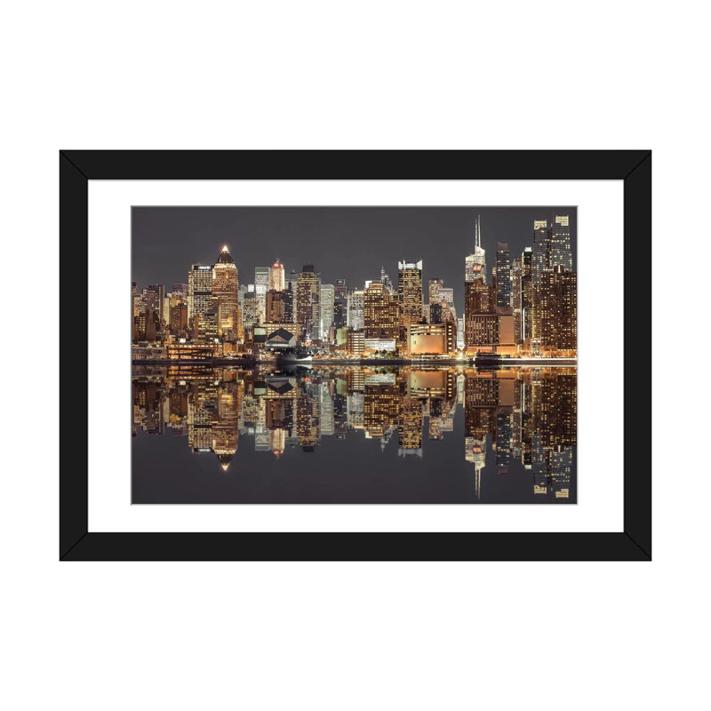 «New York V», impression sur toile, H 24 po x l 32 po x P 1 po, Papier d'art encadré noir, Blanc