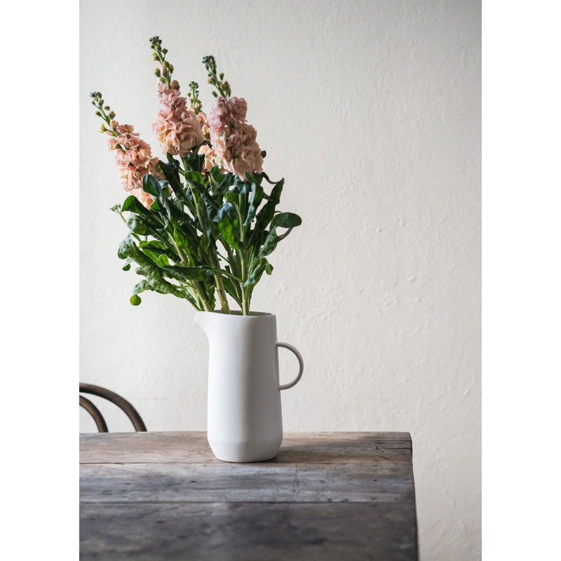 Handmade Ceramic / Porcelain Table Vase