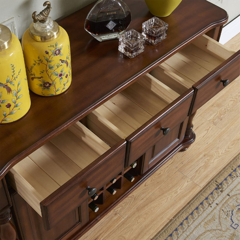 Buffet en bois de noyer massif