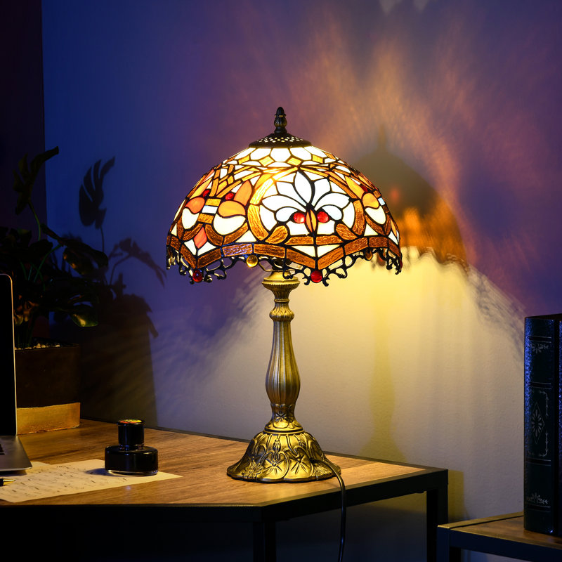 Holleman Glass Table Lamp