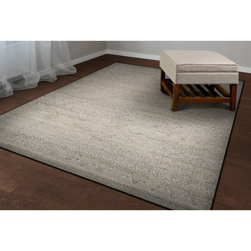 Tapis performance ivoire / gris clair à motif floral Belmont, Rectangle 9 pi 2 po x 12 pi 5 po