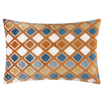 Metro Diamond Geometric Rectangular Cushion