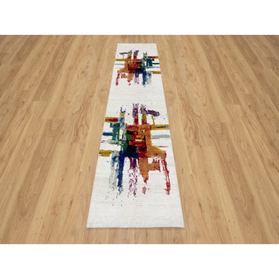 2'6"x9'10" Ivory Abstract Motifs Wool and Silk Hand Knotted Runner Rug 1F5DBE1880204405992C2A47443A474E