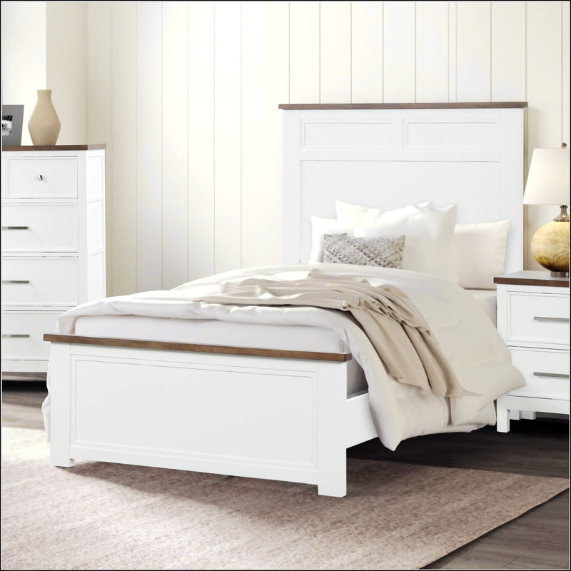 Lit double moderne en bois de pin de style campagnard moderne avec panneaux encastrés pour un décor de chambre à coucher élégant