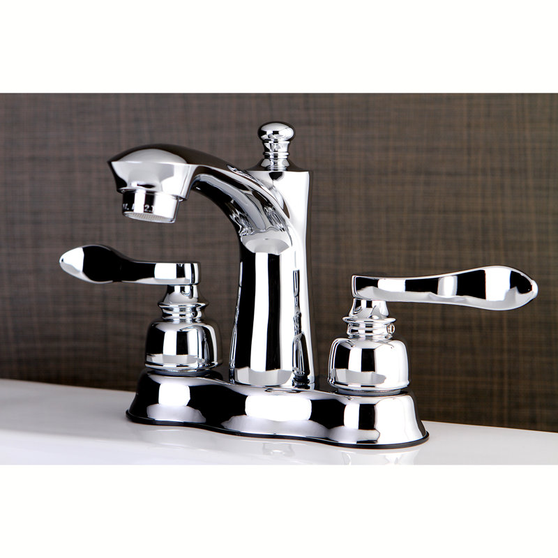 Robinet de salle de bain central à 4 poignées et 4 poignées à fixation sur le comptoir à 3 trous avec robinet escamotable en plastique Kingston Brass NuWave