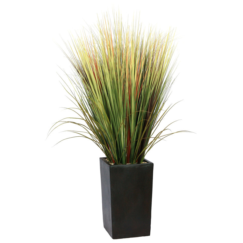 Oignon artificiel 60 po dans un vase