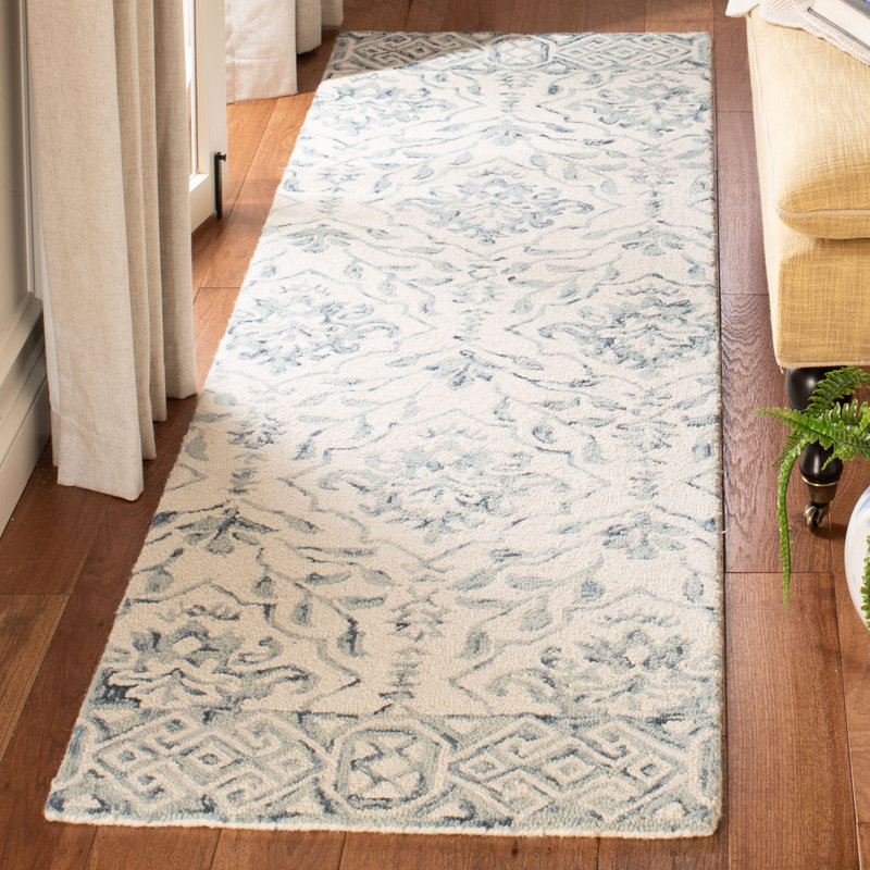 Pimentel Hand Tufted Wool Floral Rug, Round 5'