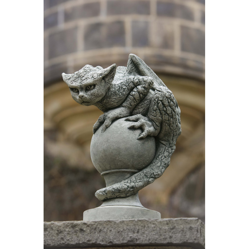 Oscar Statue, Graystone