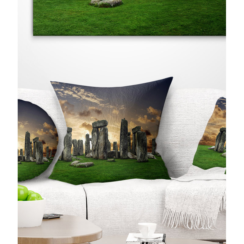 Coussin Schafer Landscape Stonehenge, 16 po x 1 po, Coussin décoratif