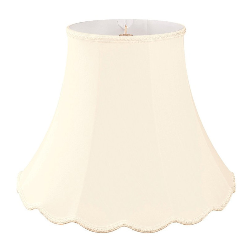 Abat-jour cloche en soie / shantung (araignée), Coquille d'oeuf, H 8,25 po x l 10 po x P 10 po