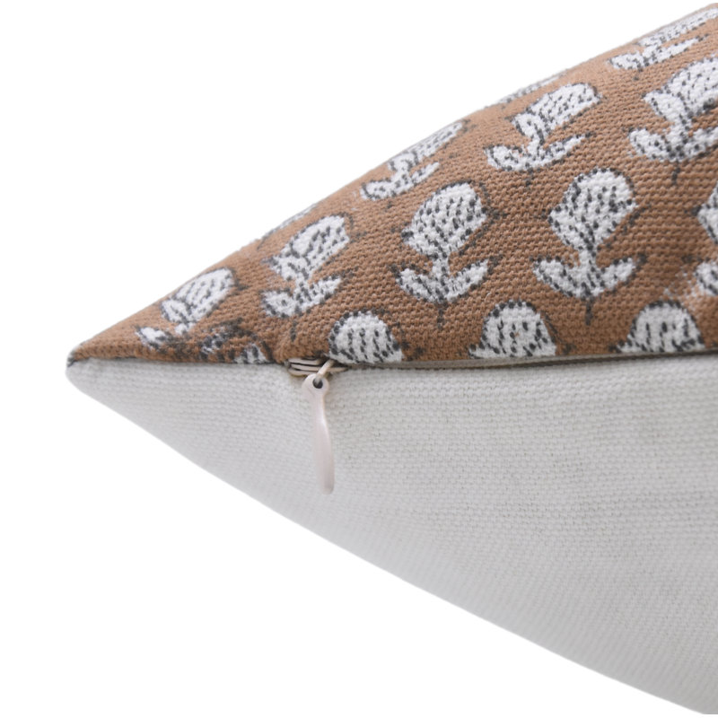 Housse de coussin Tarnagini, H 18 po x l 18 po
