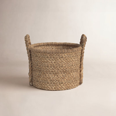 Sorene Wicker Basket With Handles 1