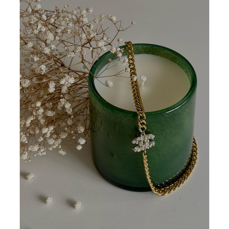 Verdant Breeze Soy Wax Scented Candle with Single Wick