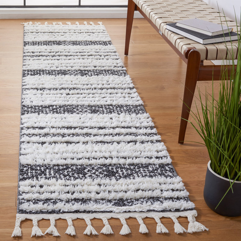 Tapis à poils longs Tynes, Tapis de couloir 2 pi 3 po x 8 pi