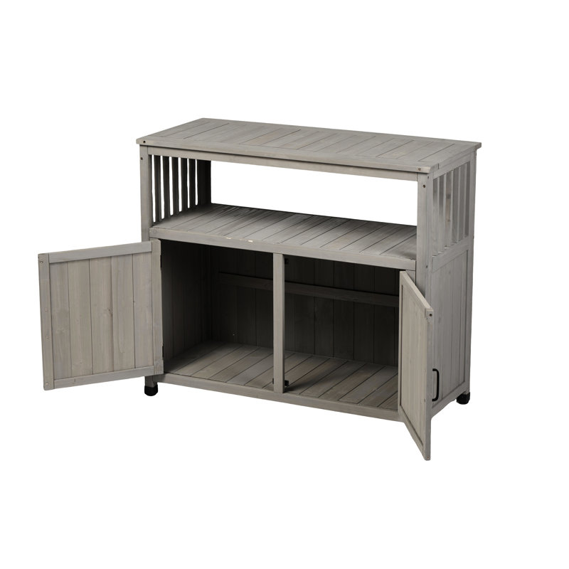 Buffet armoire de patio en bois de sapin massif avec table de bar d'intérieur gris, idéal pour le rangement des outils dans les environnements, conception à lattes élégante, multi-usage et utilisation