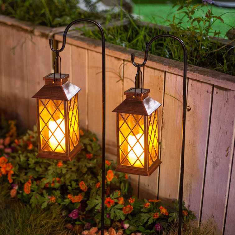 Solar Lantern Outdoor Waterproof,LED Vintage Flickering Flame Solar  Lights,Camping Lamps,Solar Powered Hanging Rustic Heavy Duty Lantern  Landscape