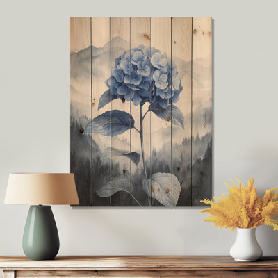 Hortensias bleus dans la brume rêvée I - décoration murale en bois d'hortensias - sur bois de pin naturel