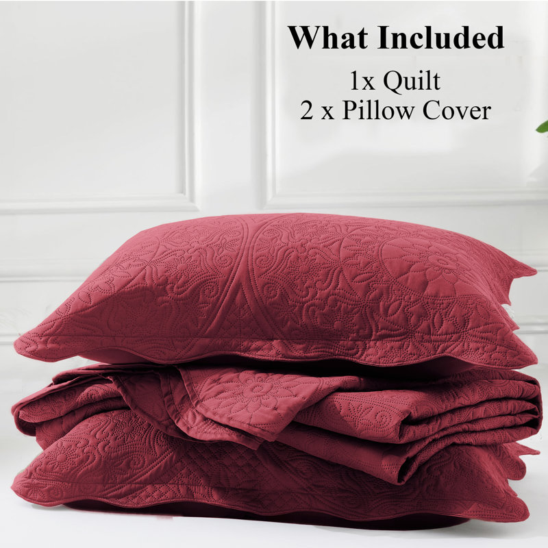 Oxford Luxury Hotel Style Bedding Set with Matching Shams, Lightweight and Breathable, All Season Bed in Bag, Burgundy