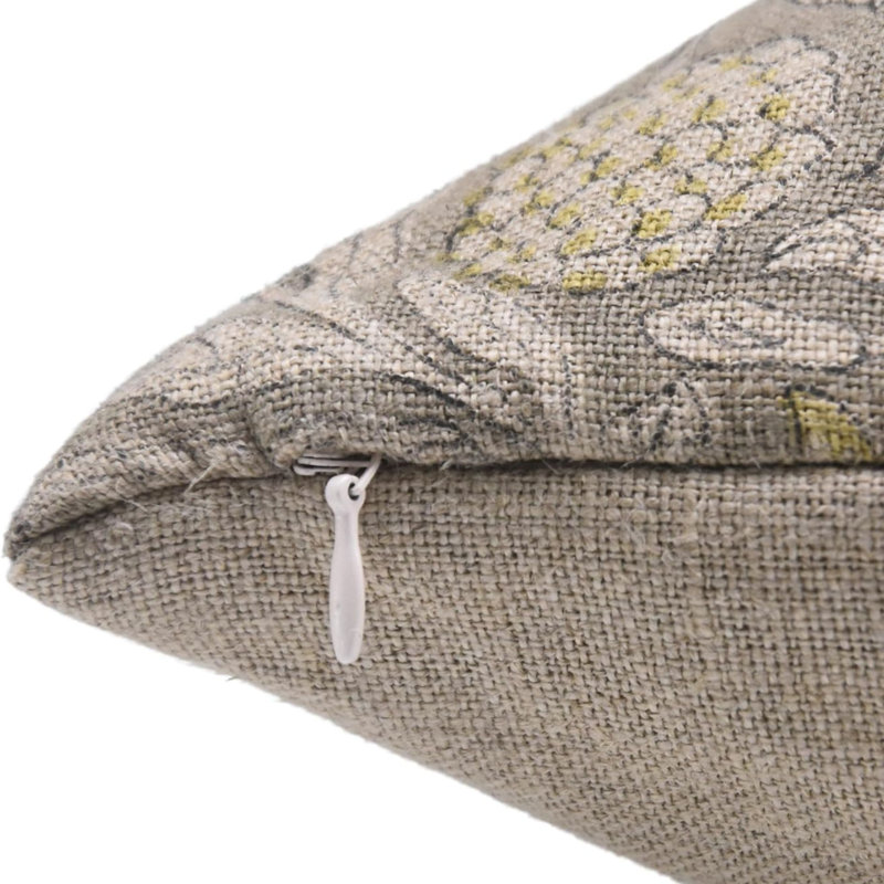 Coussin décoratif pour canapé et lit en tissu fabriqué à la main Fabividine, H 14 po x l 14 po
