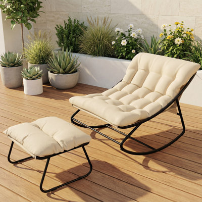 Fauteuil à bascule Papasan d'extérieur avec repose-pieds, structure métallique robuste, forme œuf, coussins beiges